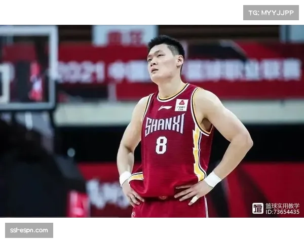 青岛崂山啤酒签下后卫奎因奥内斯，首秀砍下30分展现实力